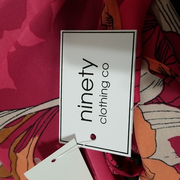 NEW! Ninety Clothing Co blouse sz medium NWT - Picture 8 of 10